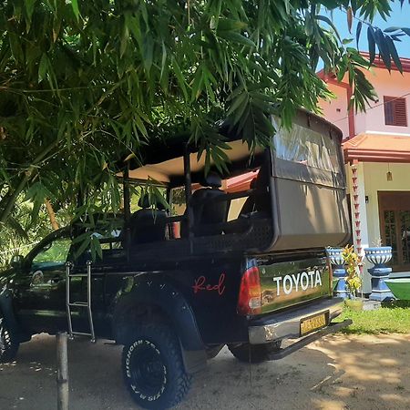 Udara Guest - Yala Safari Villa Exterior photo